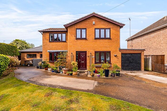 5 Bedroom Detached House For Sale In St. Guthlacs Close, Crowland, PE6
