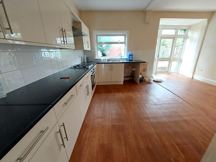 4 Bedroom Property To Rent In Farley Drive, Seven Kings, Ilford, IG3
