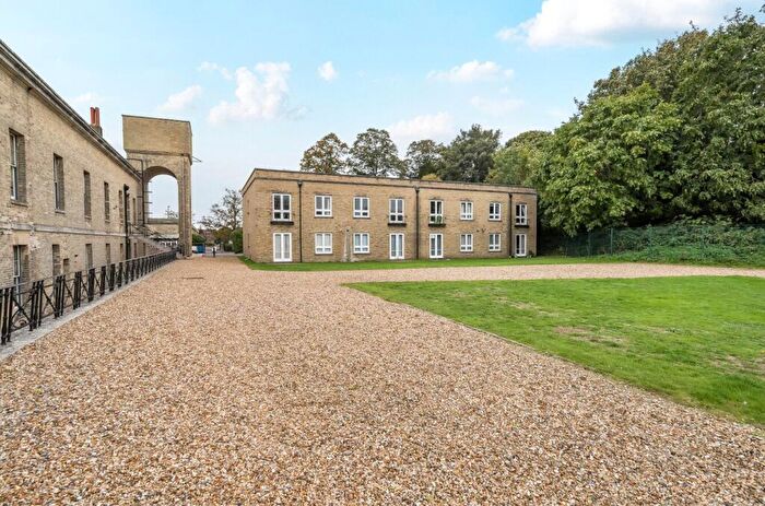 2 Bedroom Flat For Sale In Weevil Lane, Gosport, Hampshire, PO12