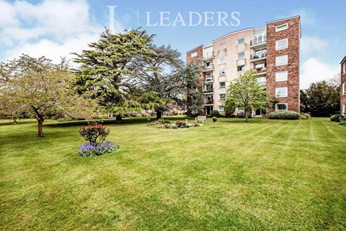 2 Bedroom Apartment To Rent In Chichester Court, Pevensey Garden, BN11