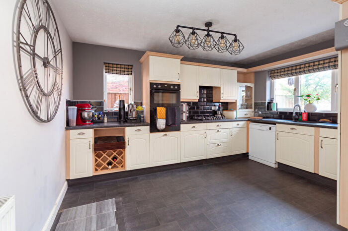5 Bedroom Detached House For Sale In Bearwood Way, Thornton-Cleveleys, FY5