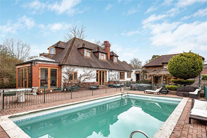 7 Bedroom Detached House For Sale In Terrys Lane, Cookham, Berkshire, SL6