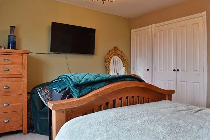 2 Bedroom Semi-Detached House For Sale In Peacocks Launde, Claypole, NG23