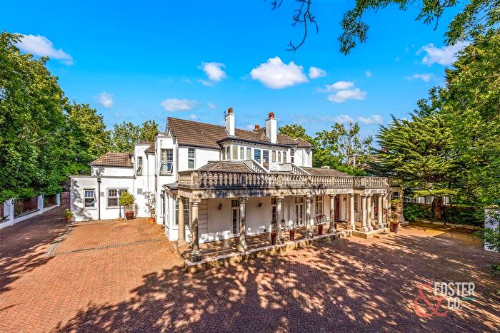 10 Bedroom Detached House To Rent In Dyke Road Avenue, Brighton, BN1