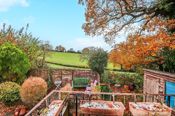 5 Bedroom Property For Sale In Netherfield Road, Battle, TN33