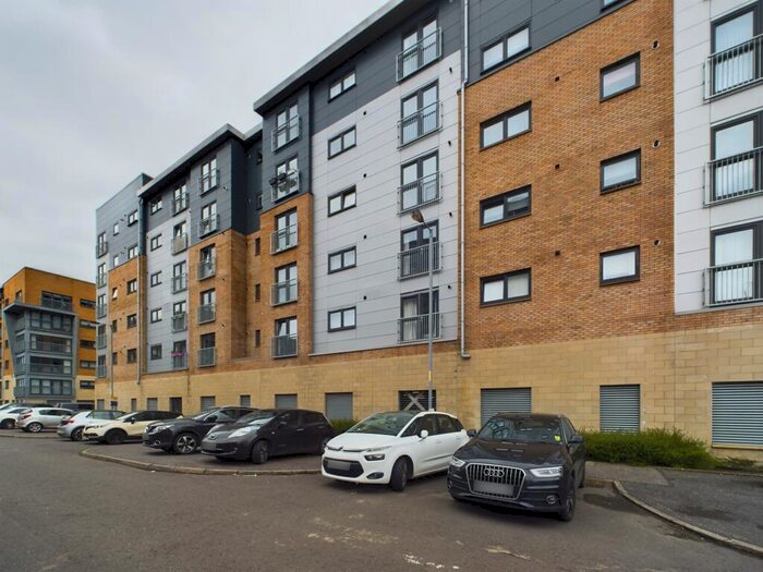 1 Bedroom Flat To Rent In Pollokshaws Road, G41