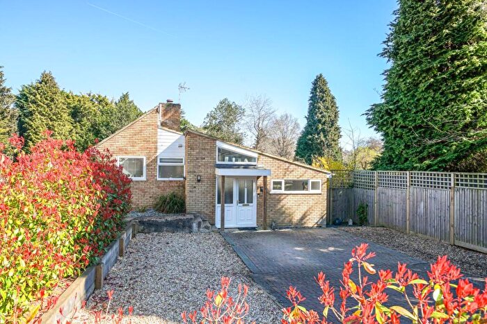 4 Bedroom Detached House For Sale In Copper Beech Way, Leighton Buzzard, LU7