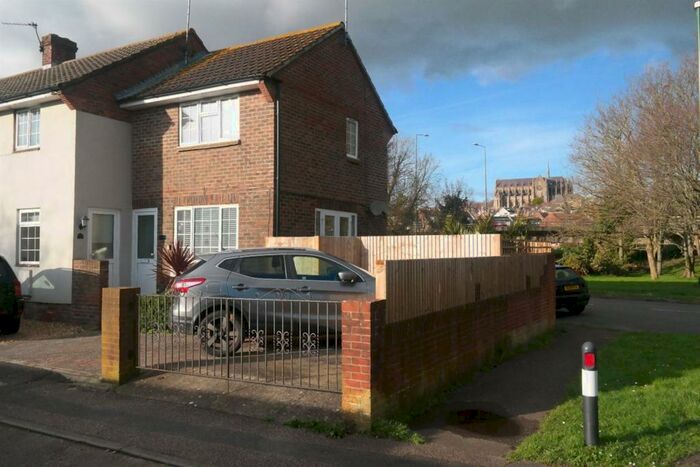 1 Bedroom Semi-Detached House To Rent In Daltons Place, Arundel, BN18