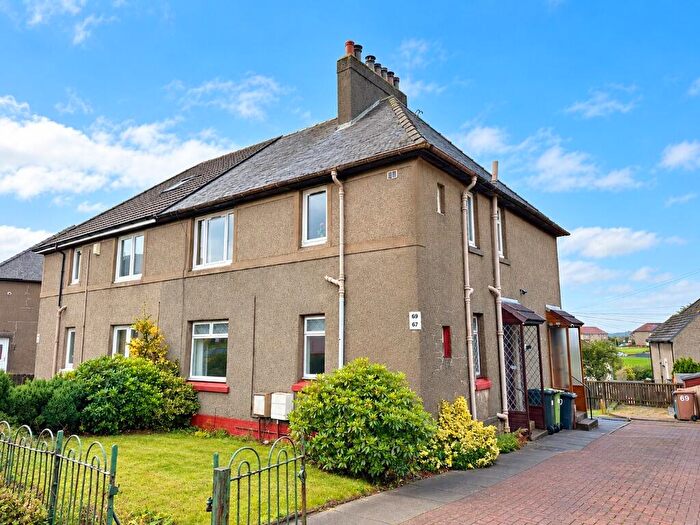 2 Bedroom Flat To Rent In Levern Crescent, Barrhead, East Renfrewshire, G78