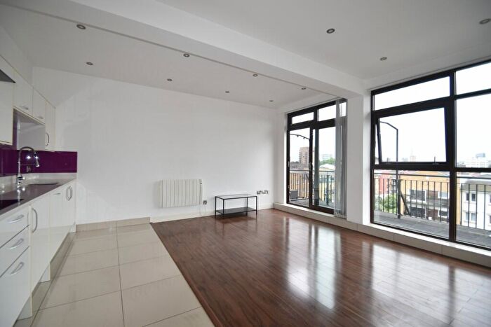 1 Bedroom Apartment To Rent In Copperfield Road, London, E3