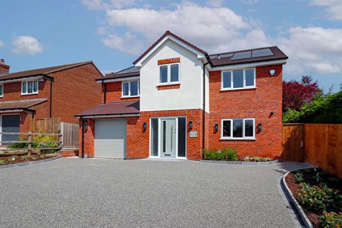 6 Bedroom Detached House For Sale In Mount Pleasant, Stockton, Southam, CV47