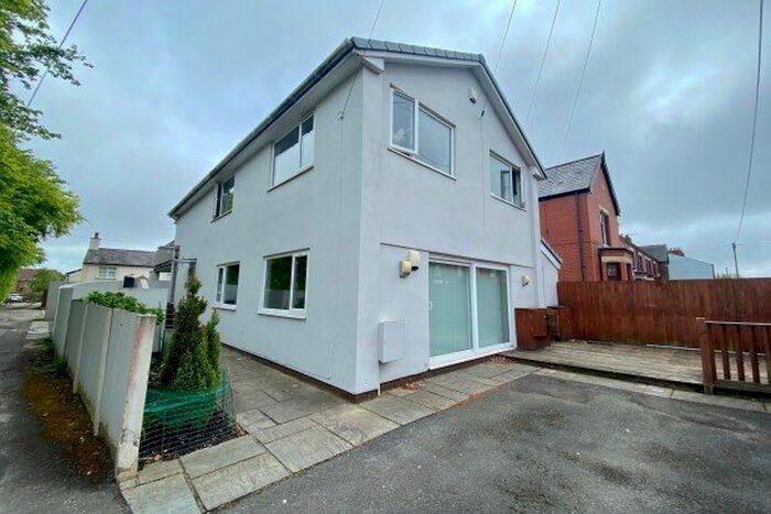 1 Bedroom Flat To Rent In Castle Fold, Preston, PR1