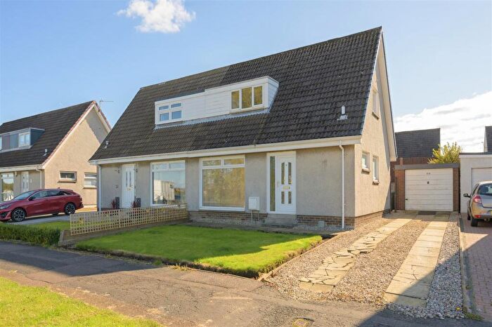 2 Bedroom Semi-Detached House For Sale In Evershed Drive, Dunfermline, KY11