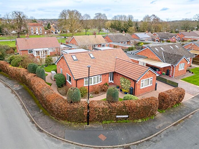 4 Bedroom Detached Bungalow For Sale In Greenside Close, Dunnington, York, YO19