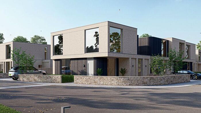 4 Bedroom Detached House For Sale In The Orchards, Knutsford Road, WA4