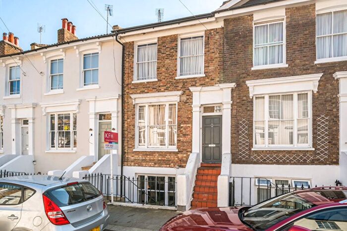 1 Bedroom Flat For Sale In Chancellors Street, Hammersmith, London, W6