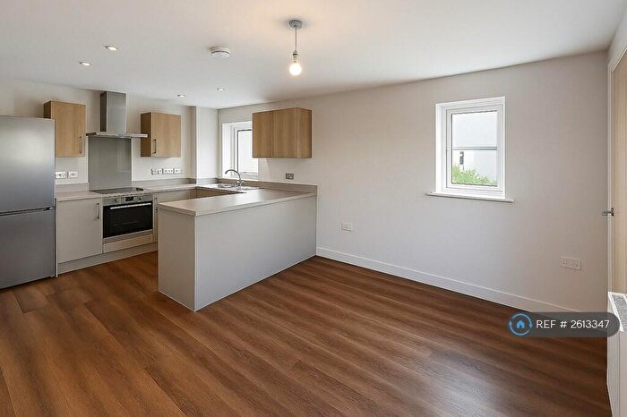 3 Bedroom Detached House To Rent In Bayley Place, Exeter, EX1