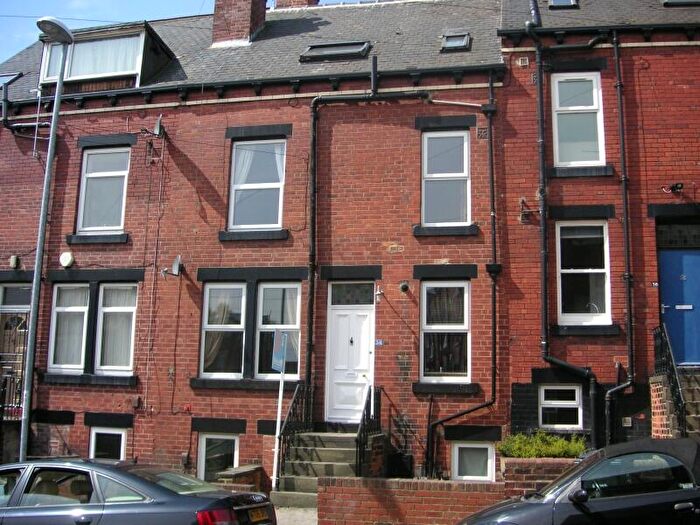 4 Bedroom Terraced House To Rent In Beechwood View, Burley, Leeds, LS4