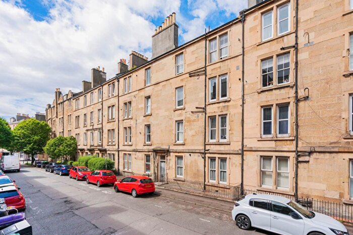 Studio For Sale In / Bryson Road, Edinburgh, EH11