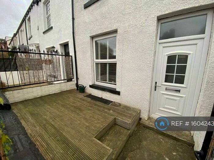 2 Bedroom Terraced House To Rent In Ravenscar Avenue, Leeds, LS8