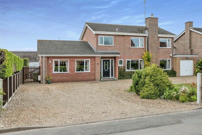 4 Bedroom Detached House For Sale In Westgate, Hevingham, Norwich, NR10