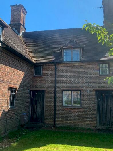 3 Bedroom Terraced House To Rent In High Street, RH17