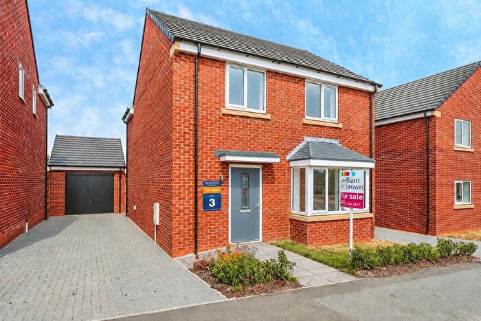 4 Bedroom Detached House For Sale In Kenbrook Road, Hucknall, Nottingham, NG15