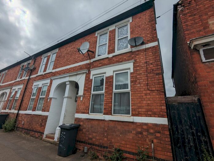 2 Bedroom Terraced House To Rent In Lindsay Street, Kettering, NN16