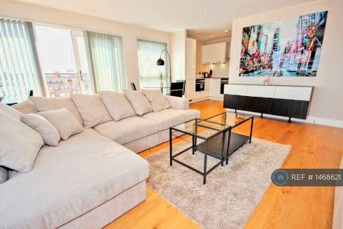 1 Bedroom Flat To Rent In Skerne Road, Kingston Upon Thames, KT2