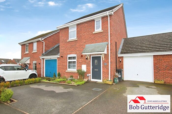 3 Bedroom Detached House For Sale In Sutton Avenue, Silverdale, Newcastle, ST5