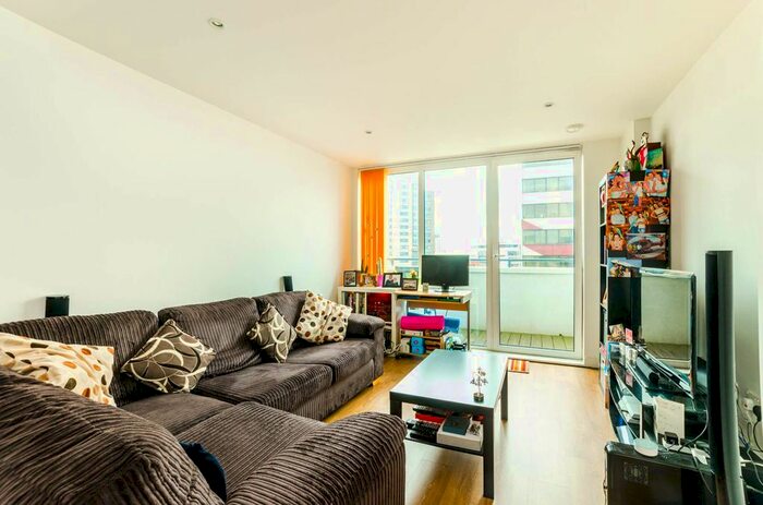 1 Bedroom Flat To Rent In Velocity Building, Stratford, London, E15