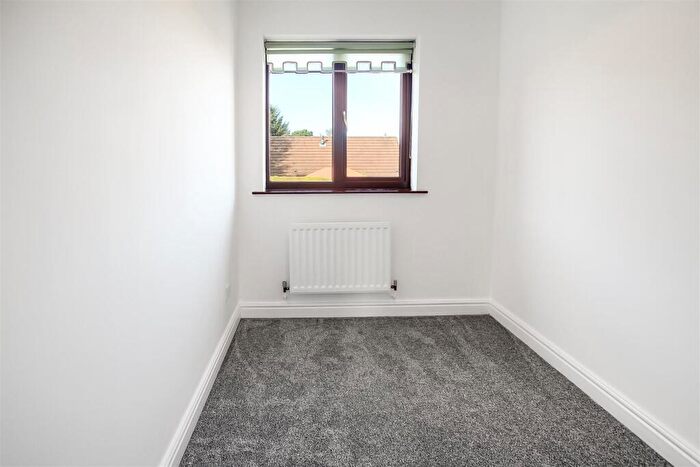 3 Bedroom Detached House For Sale In Wilton Court, Newton Aycliffe, DL5