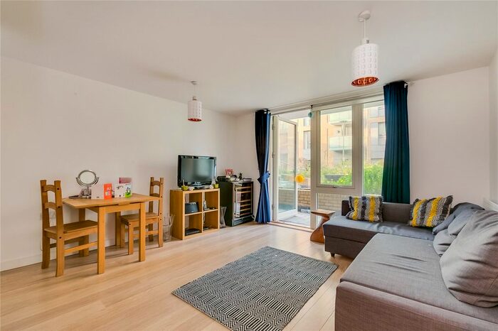 1 Bedroom Flat To Rent In Lidcote House, Robsart Street, London, SW9