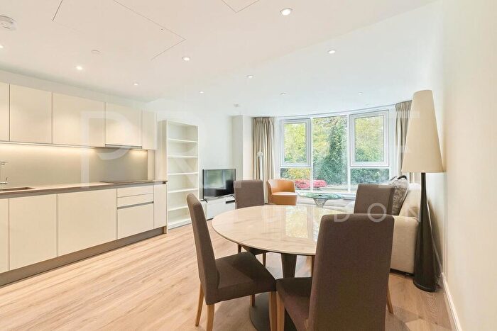 2 Bedroom Apartment For Sale In Altissima House, Vista Chelsea Bridge Wharf, London, SW11