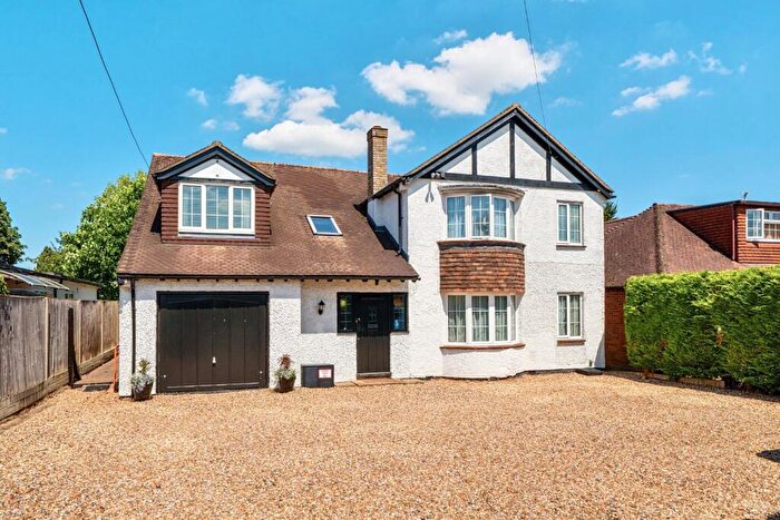 5 Bedroom Detached House For Sale In Northern Woods, Flackwell Heath, High Wycombe, HP10