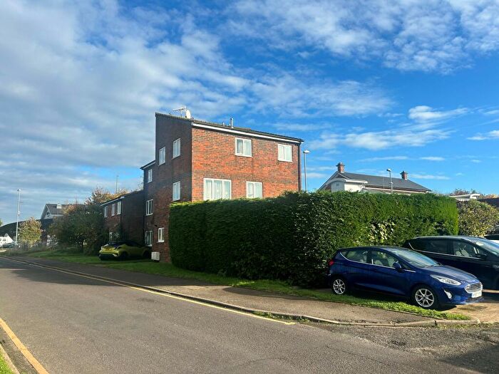 1 Bedroom Flat To Rent In Horley, RH6