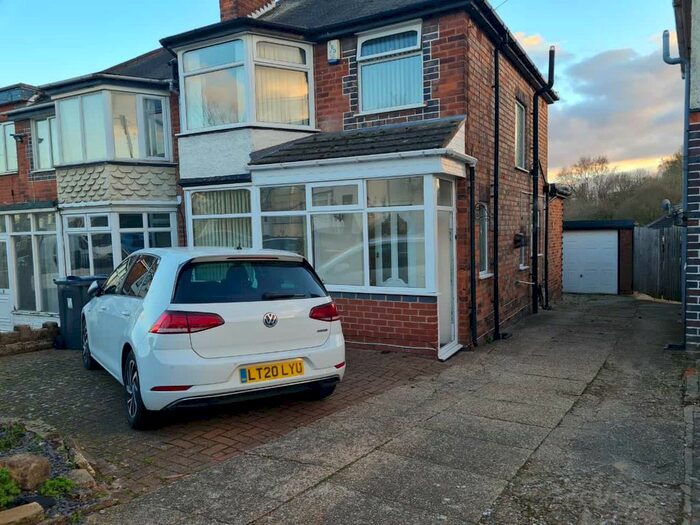 3 Bedroom Semi-Detached House To Rent In Ermington Crescent, Birmingham, B36