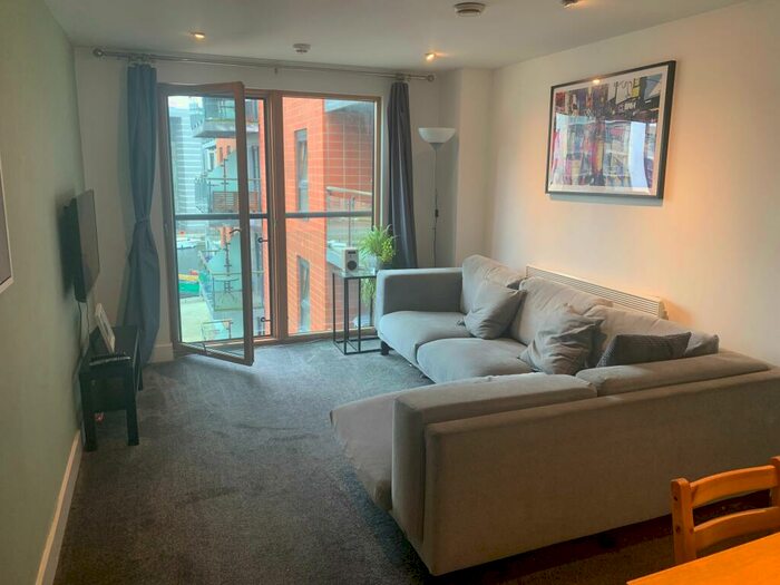 2 Bedroom Apartment To Rent In Magellan House Leeds, LS10