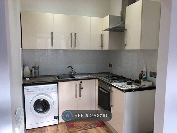 1 Bedroom Flat To Rent In Orion House, London, E11