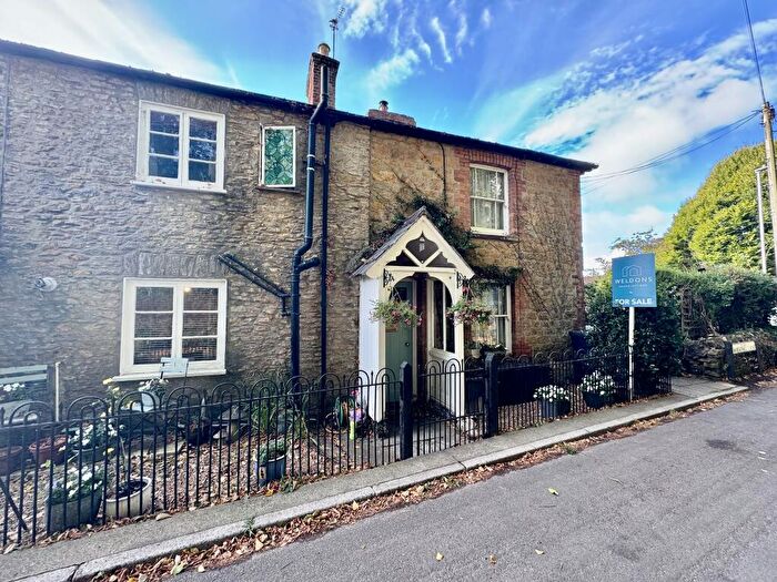 3 Bedroom End Of Terrace House For Sale In Wheathill Lane, No Onward Chain, DT9