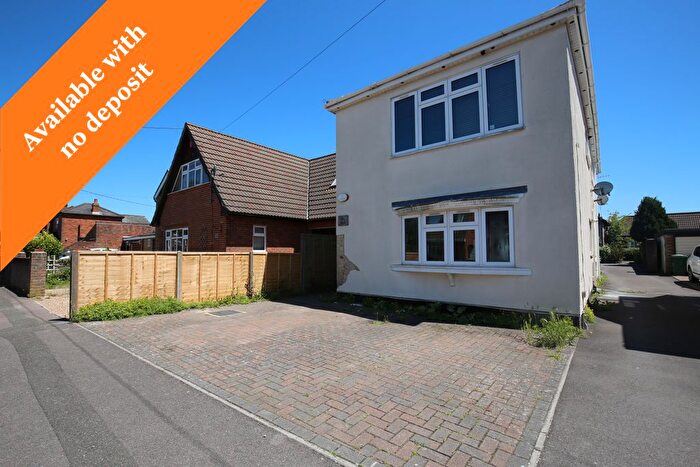 2 Bedroom Flat To Rent In The Grove, Sholing, Southampton, Hampshire, SO19