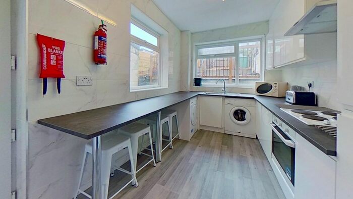 4 Bedroom Terraced House To Rent In King Street, Treforest, Pontypridd CF37