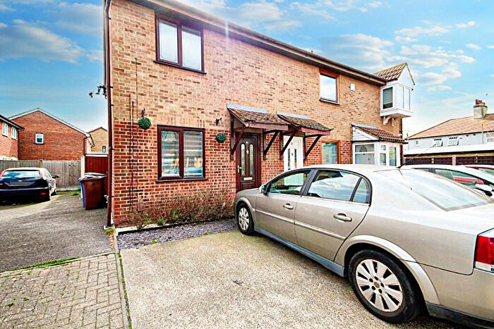 2 Bedroom Terraced House To Rent In Burns Place, Tilbury, RM18