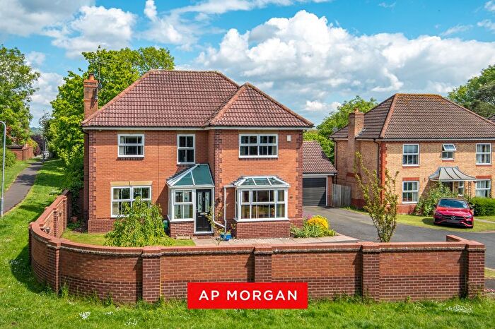 4 Bedroom Detached House For Sale In St. Andrews Way, Bromsgrove, Worcestershire, B61