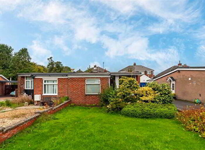2 Bedroom Semi-Detached House For Sale In Erinvale Drive, Belfast, BT10