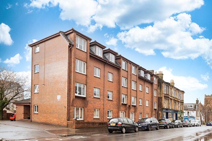 1 Bedroom Retirement Property For Sale In Princes Court, West Princes Street, Helensburgh, Argyll And Bute, G84