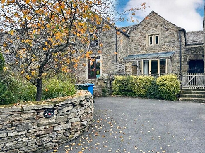 4 Bedroom Cottage To Rent In Keighley, West Yorkshire, BD20