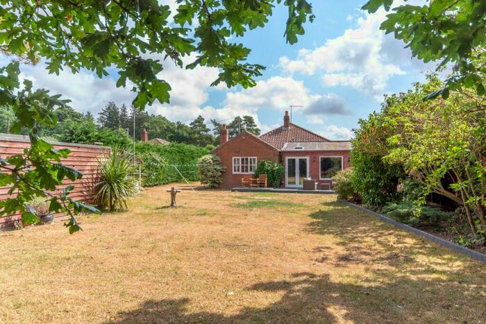 5 Bedroom Bungalow For Sale In Bunkers Hill, Egmere, NR22