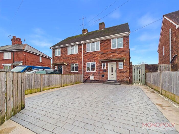 3 Bedroom Semi Detached House For Sale In Cae Gwilym Lane, Cefn Mawr, Wrexham, LL14