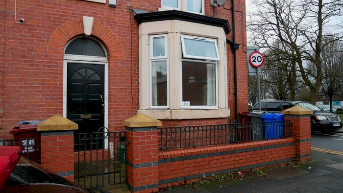 1 Bedroom Flat To Rent In Vine Street, Openshaw, Manchester M11